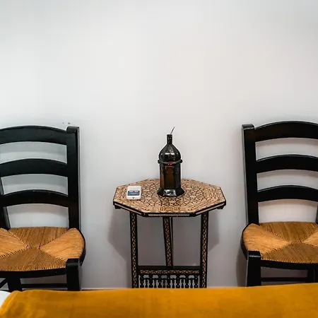 Qh Santa Ana Apartment